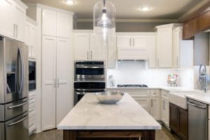 Tarvin-Products-apartment-renovation-cabinets-refacing